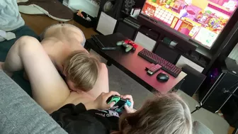 Gamer girl gets licked while she plays Animal Crossing, then he fucks her