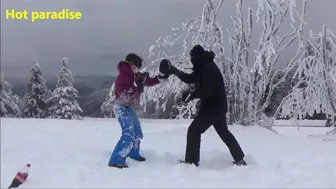 Mixed boxing and mixed wrestling in the Pilat massif