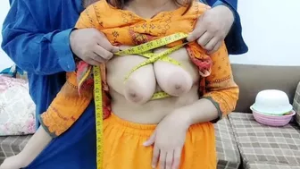 Desi indian Beautiful Fucked By Tailor Having Anal Sex With Clear Hindi Audio