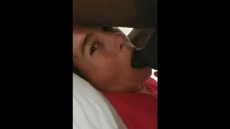 Amateur cuckhold wife gives my homeboy an amazing blowjob!!