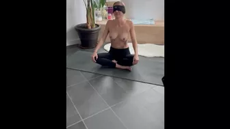 Walked in on pregnant MILF wife ( 20 weeks) meditating and CUM all over her