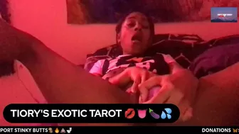 EBONY PUSSY PLAY SELF SATISFACTION