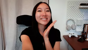 TIME OFF - LUNA’S HOLIDAY (01)