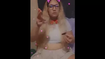 Come smoke and drink with me to music . Cute blond sexy