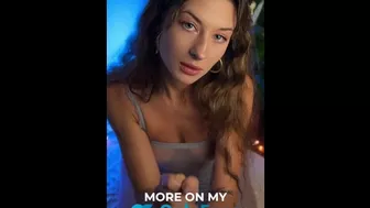 A hot brunette handjob the way you like