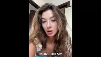 Cute girl in shows her BIG ASS and PUSSY