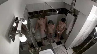 Threesome shower with girlfriend and stepsister