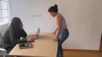 I fulfill my fetish of having lesbian sex with jeans.