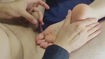 THIS VIDEO WILL GIVE YOU PLEASURE IF YOU LIKE FOOT FETISH
