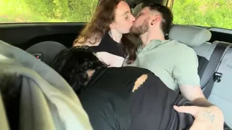 Two College Best Friends Seduced Their Uber Driver Into Having A Threesome|OF:leotheredhead