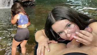 A date in a magical and distant place with an adventurer ends in sex outdoors.