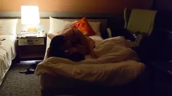 【Amateur couple's rich sex ~part2~】 The cock from the soggy blowjob is rubbed on the face and insert