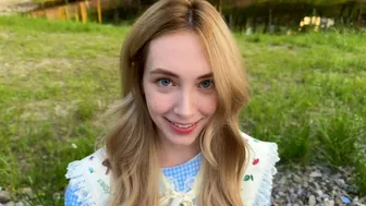 Helped a cute stranger on the street and fucked her on the same day - Loly Nebel