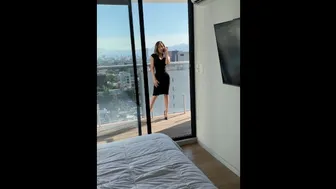I fuck an executive with big tits on her business trip in CDMX