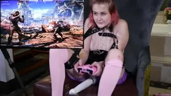 Kinky Gamer Teen Tries not to Cum While Playing Mortal Kombat