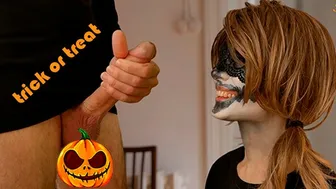 HALLOWEEN TASTE GAME with my Roommate| Almoust caught by my cuckold boyfriend - Sheila Moore