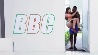 BANGBROS - Jax Slayher Cusm To Sultry PAWG Abella Danger's Rescue
