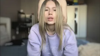 Cutie Shows Her Body And Helps Her Boyfriend Cum After Passionate Sex.