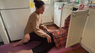 Wife fucks the plumber while he is fixing the sink pipes