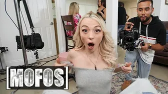 MOFOS - Smoking Hot Cecelia Taylor Gets Her Tight Pussy Pounded Hard While Working As The Sound Girl