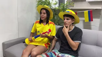 Mi jovencita latina mejor amiga me espera sin pantis y apuesta su rico coño mojado si llega a ganar su equipo - ¡especial del mundial 2026!