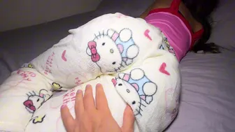 My little stepdaughter in her tight pajamas makes me CUM HARD